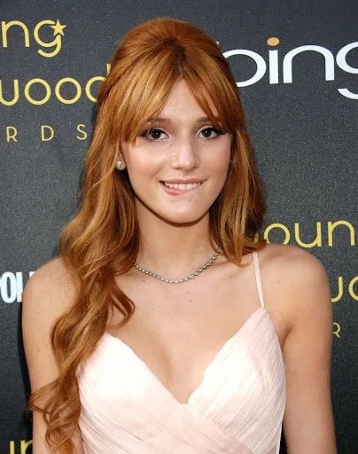 Bella Thorne Hot Sexy Bikini Images, Photos, Pics, Stills