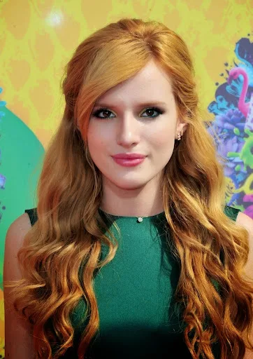 Bella Thorne Hot Sexy Bikini Pictures