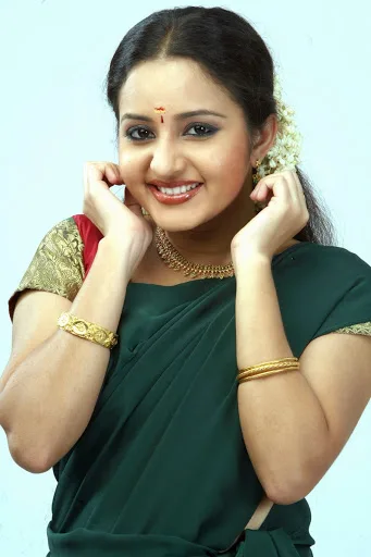Bhama-Hot-Bikini-Wallpaper