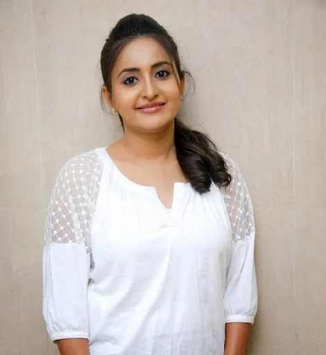 Bhama-Hot-Pics