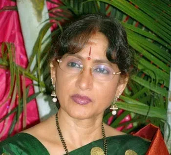Bharathi-Vishnuvardhan-Hot-Bikini-Image-Gallery