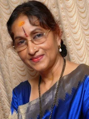 Bharathi-Vishnuvardhan-Hot-Bikini-Images