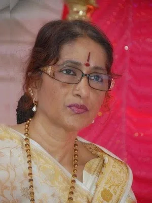 Bharathi-Vishnuvardhan-Hot-Bikini-Wallpapers