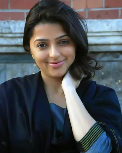 Bhoomika-Chawla-Hot-Bikini-Photos