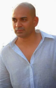 Bobby-Khan-Images