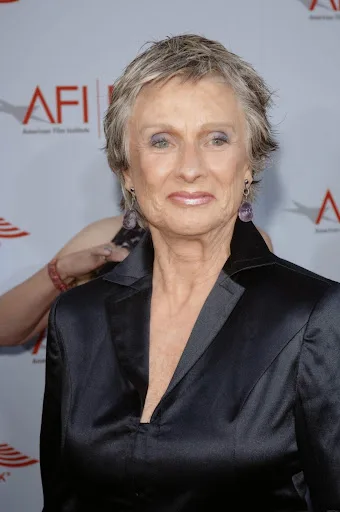 Cloris Leachman Hot Sexy Bikini Stills