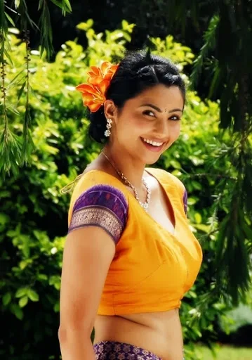 Daisy Shah Hot Bikini Wallpapers