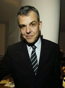 Danny-Huston-Wallpapers