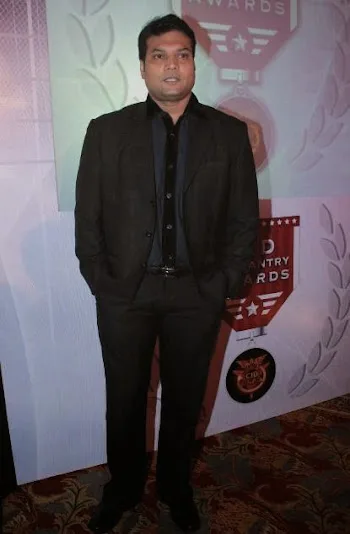Dayanand Shetty Hot Gallery, Album, Images, Photos, Stills, Pics