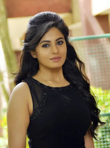 Deepa-Sannidhi-Hot-Photos