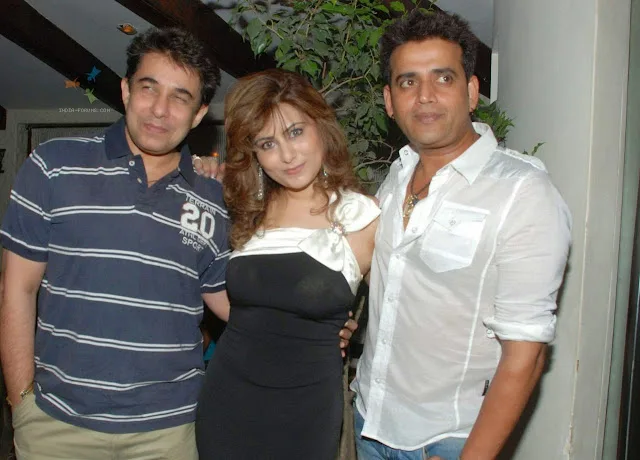Deepak Tijori Hot Image Gallery