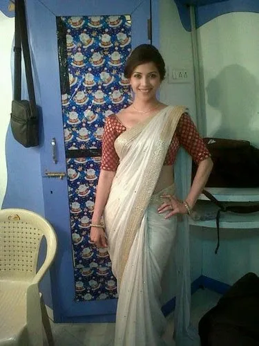 Deepali-Hot-Bikini-Pics