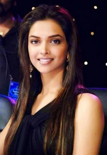 Deepika Padukone Hot Sexy Bikini Photo