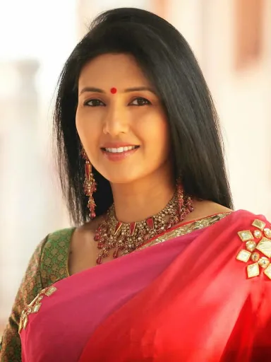 Deepti Bhatnagar Hot Bikini Image Gallery, Images, Photos, Pics