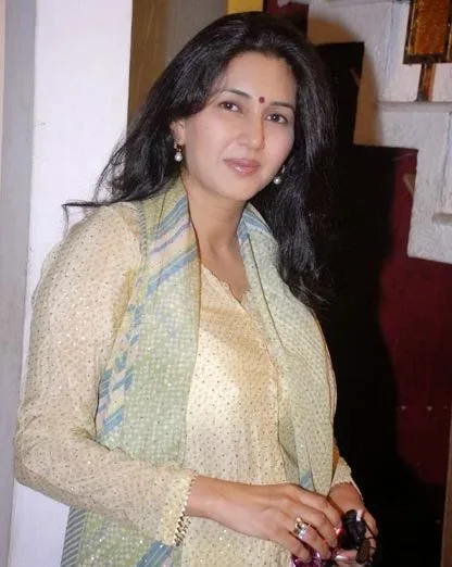 Deepti-Bhatnagar-Hot-Bikini-Photo