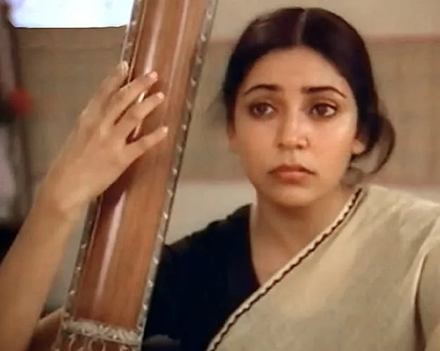 Deepti Naval Hot Bikini Images