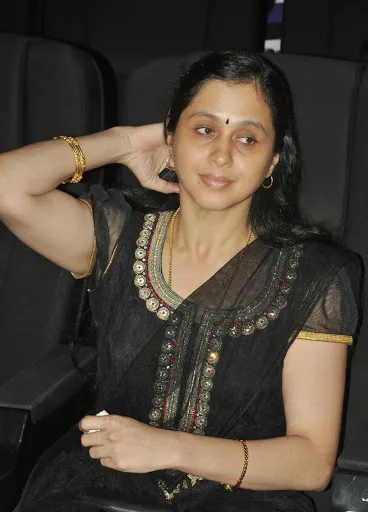 Devayani-Hot-Bra-Images