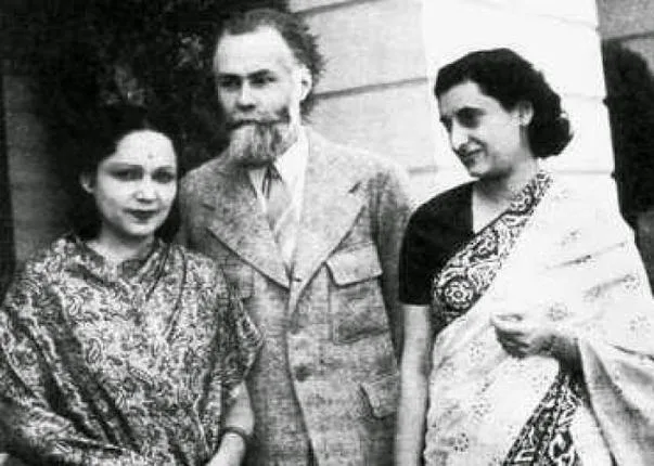 Devika-Rani-Roerich-Hot-Bikini-Pics