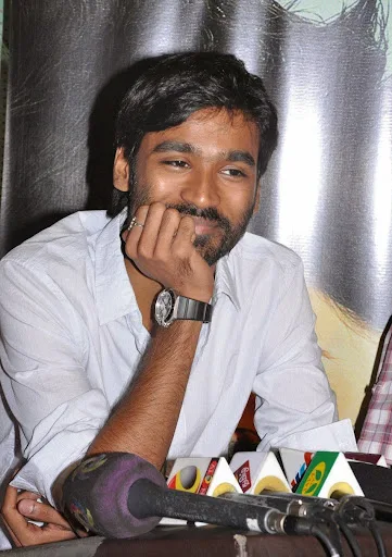 Dhanush-Pic