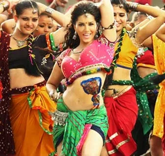 Dholi Taro Lyrics Song – Ek Paheli Leela (2015) Film | Meet Bros