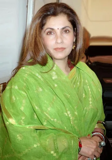 Dimple Kapadia Hot Sexy Bikini Photos