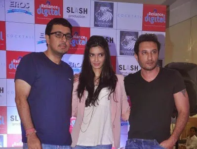 Dinesh Vijan Hot Scene Shirtless Body Wallpapers