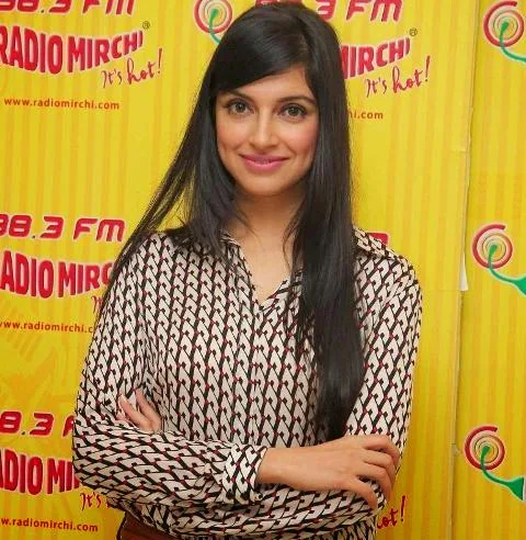 Divya-Khosla-Kumar-Hot-Sexy-Bikini-Photo