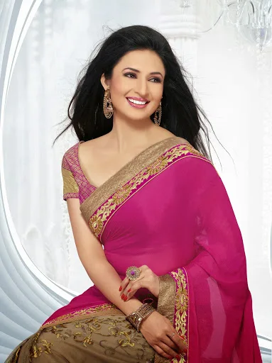 Divyanka-Tripathi-Hot-Bikini-Pic