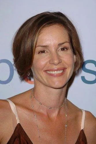 Embeth Davidtz Hot Sexy Bikini Pic