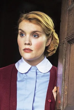 Emerald-Fennell-Hot-Bikini-Images