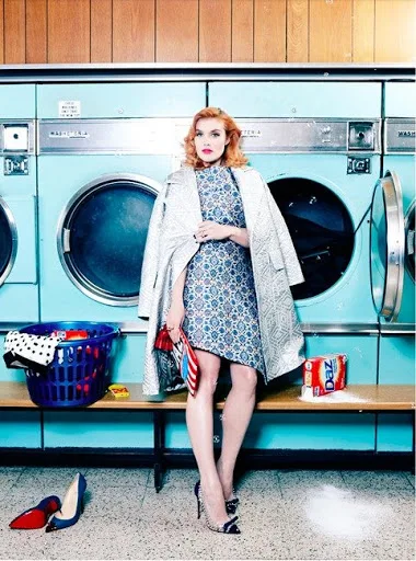 Emerald-Fennell-Hot-Bikini-Pic