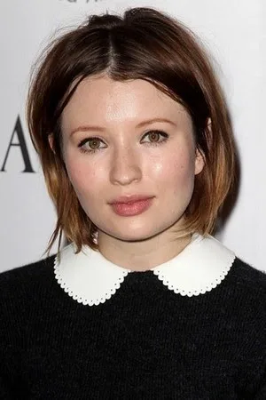 Emily-Browning-Hot-Bikini-Pic