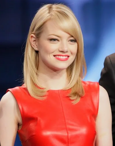 Emma Stone Hot Sexy Bikini Still