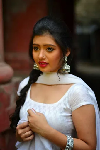Ena-Saha-hot-Sexy-Bikini-Image-Gallery