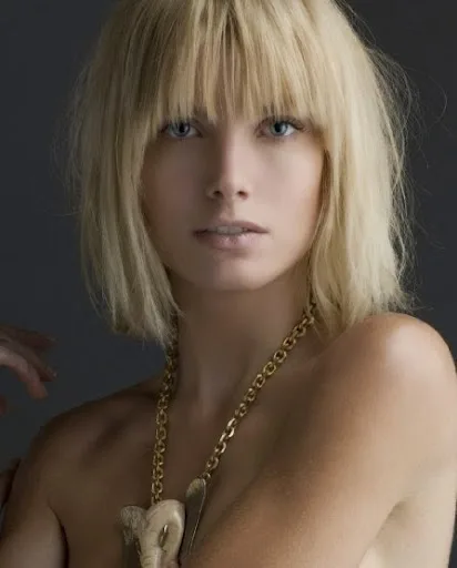 Eugenia Kuzmina Hot Sexy Bikini Wallpapers