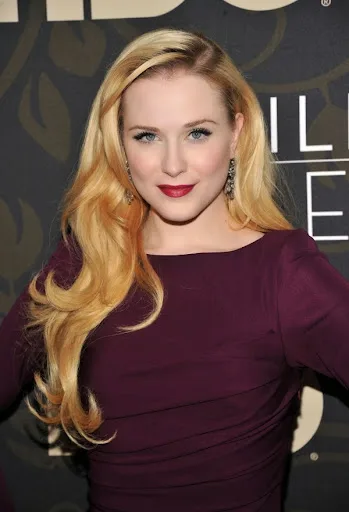 Evan Rachel Wood Hot Sexy Bikini Pictures