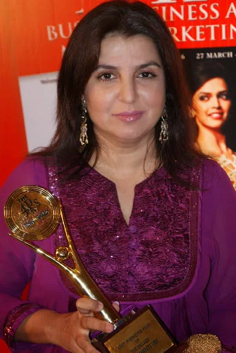 Farah Khan Hot Sexy Bikini Images, Photos, Pics, Stills