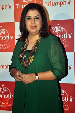 Farah Khan Hot Sexy Bikini Bra Wallpaper