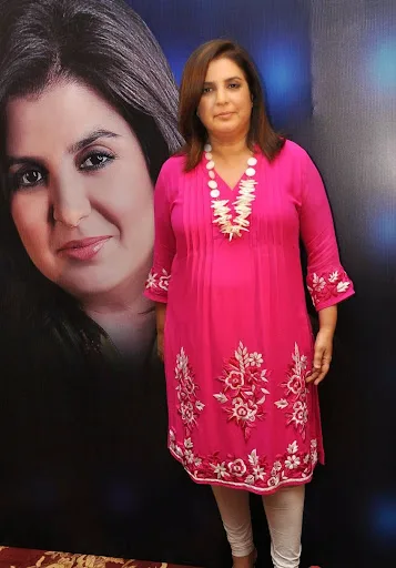 Farah Khan Hot Sexy Bikini Bra Images