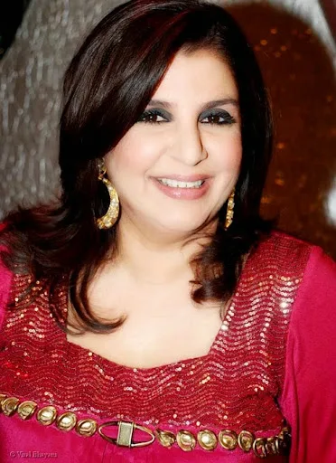 Farah Khan Hot Sexy Bikini Bra Wallpapers