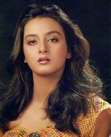 Faraj-Naaz-Hot-Bikini-Image-Gallery