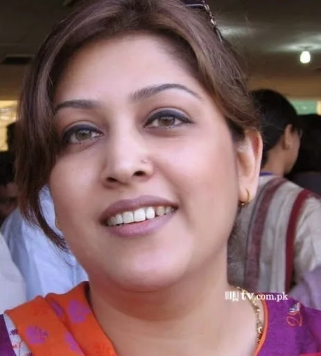 Fazila Qazi Hot Sexy Bikini Photos