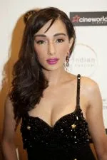 Ferena Wazeir Hot Sexy Bikini Bra Stills