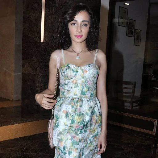 Feryna Wazheir Hot Bikini Image Gallery, Images, Photos