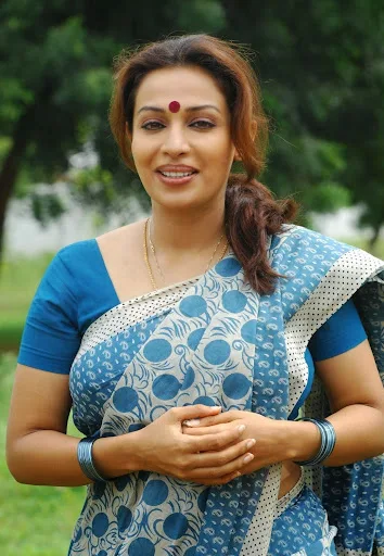 Fllora Saini Hot Sexy Bikini Still