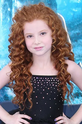 Francesca-Capaldi-Hot-Bikini-Image-Gallery