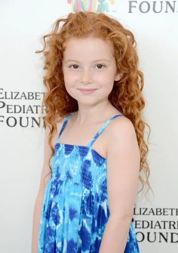 Francesca-Capaldi-Hot-Bikini-Photo-Gallery