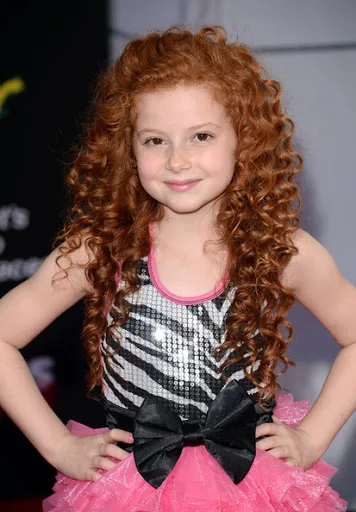 Francesca-Capaldi-Hot-Bikini-Pic
