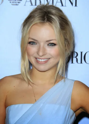 Francesca Eastwood Hot Sexy Bikini Image Gallery