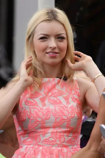 Francesca Eastwood Hot Sexy Bikini Stills